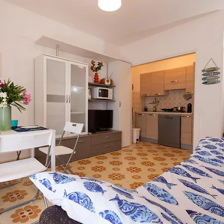 Apartment Go *